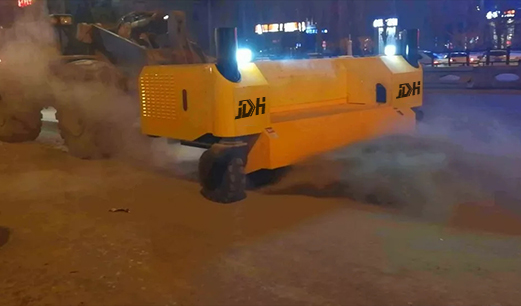 因为有你，这个雪天不在寒冷，除雪保障——星空手机官方网站为您服务(图1)